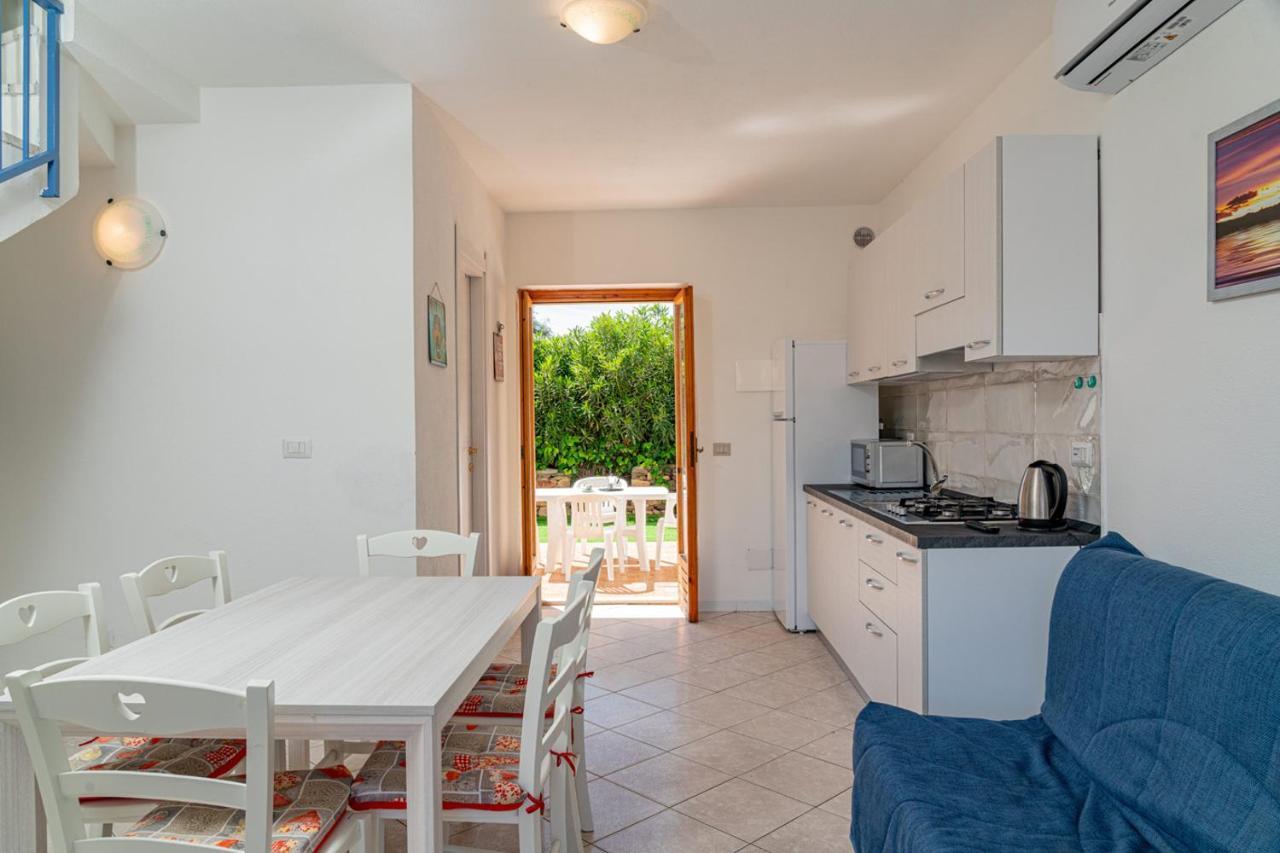 סאן תאודורו Appartamento Residenziale Trilocale 6 Posti Letto Via Oristano מראה חיצוני תמונה